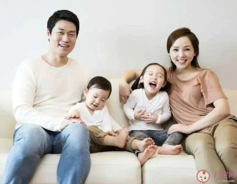 家庭氛圍對孩子成長的影響有多大 焦慮的家長養成的孩子有什么不同