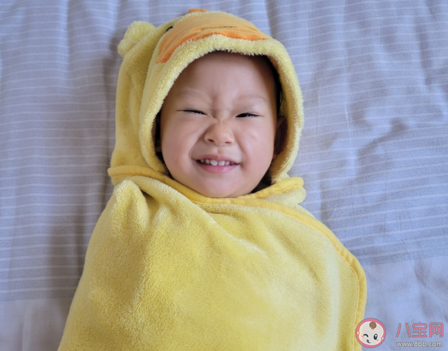 孩子如何養成好的睡眠習慣 要不要讓孩子開夜燈睡覺 孩子如何養成好的睡眠習慣 要不要讓孩子開夜燈睡覺