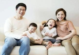 家庭氛圍對孩子成長的影響有多大 焦慮的家長養成的孩子有什么不同