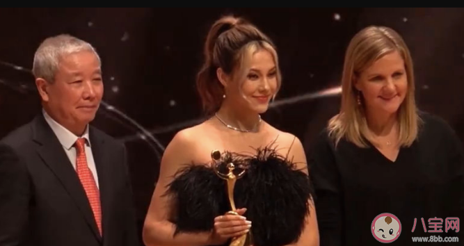 谷愛凌榮獲最佳女運動員表現獎實至名歸 谷愛凌有多出色