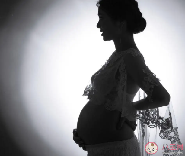 妊娠紋的粗細可以預測胎兒性別嗎 胎兒的性別怎么預測