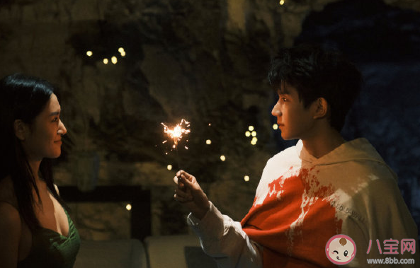 王源新歌《奔赴時間盡頭的流螢》歌詞完整版 奔赴時間盡頭的流螢完整版歌詞在線試聽