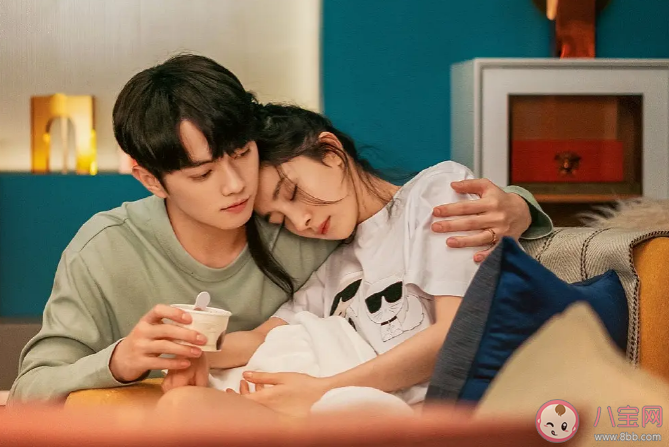 《愛的二八定律》有幾對cp 秦施陽華人設(shè)是怎樣的 《愛的二八定律》有幾對cp 秦施陽華人設(shè)是怎樣的