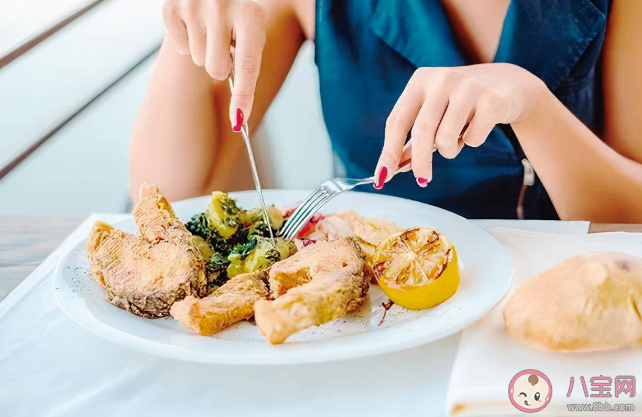 孕期暴飲暴食有什么危害 孕期飲食9個要點