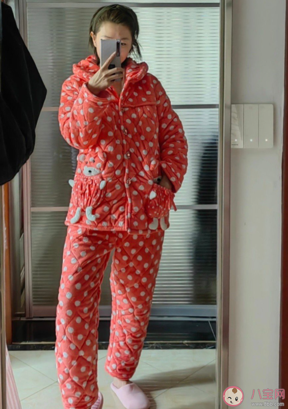 萬茜穿湖南省省服是什么情況 睡衣家居服為什么火了 萬茜穿湖南省省服是什么情況 睡衣家居服為什么火了