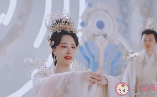 《星落凝成糖》天帝初戀是誰 天帝喜歡天后嗎