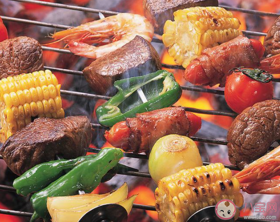 說唱女歌手轉行賣燒烤年入百萬是真的嗎 開燒烤店有什么好處