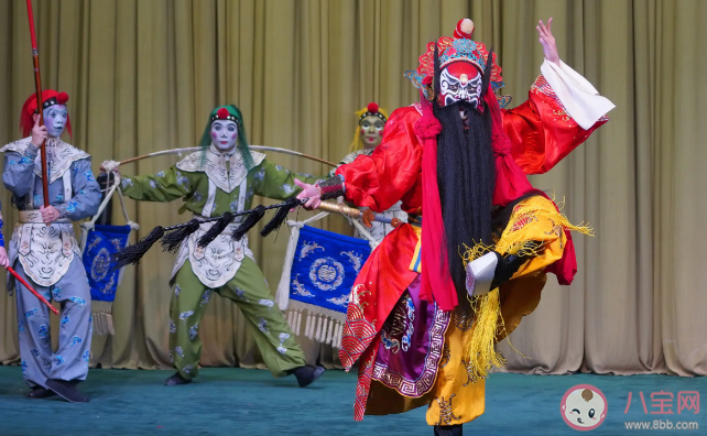 京劇的哇呀呀喂呀呀哇哈哈都啥意思 京劇人物發怒是什么樣