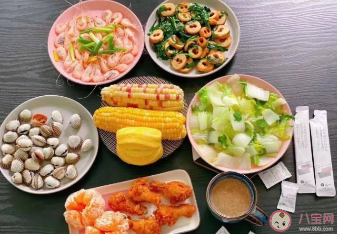 不吃晚飯和少食多餐哪個更利于減肥 什么樣的飲食方法能減肥 不吃晚飯和少食多餐哪個更利于減肥 什么樣的飲食方法能減肥