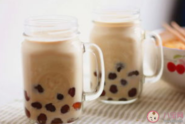 產婦喝奶茶奶會變多嗎 哺乳期能喝奶茶嗎