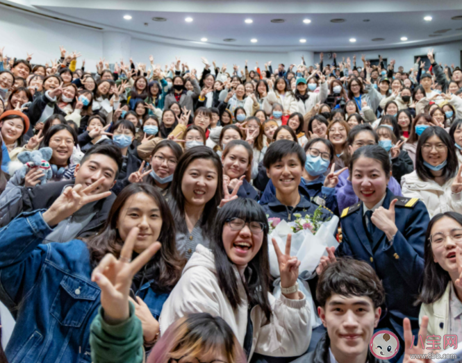 追星的意義到底是什么 我們應該怎樣追星