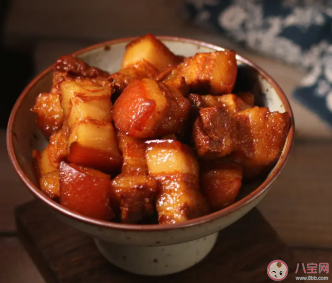 紅燒肉吃多了會頭暈嗎 吃了太多肉會有什么影響 紅燒肉吃多了會頭暈嗎 吃了太多肉會有什么影響