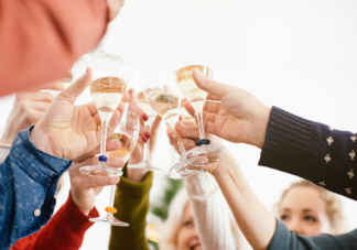 去脂體重越大的女士越能喝酒 體重和酒量有關系嗎