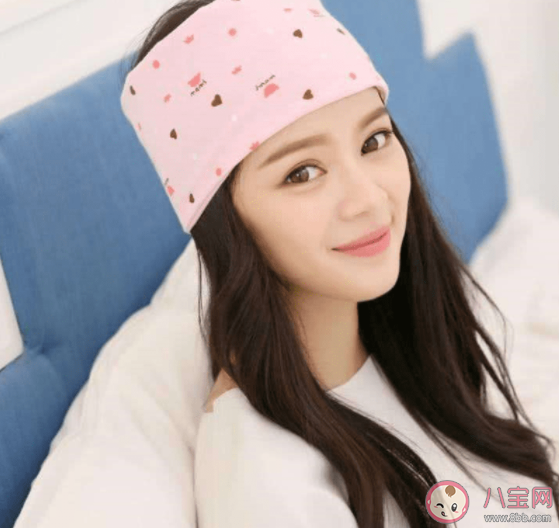 丈夫為鼓勵妻子恢復走1步發(fā)100 剖腹產幾天后可以下床