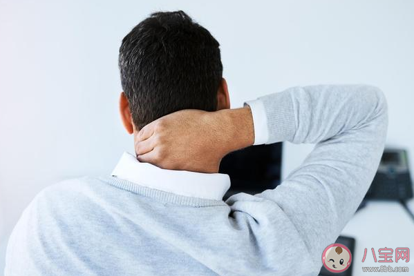 脖子對著空調(diào)吹會怎樣 脖子受涼會變得僵硬嗎 脖子對著空調(diào)吹會怎樣 脖子受涼會變得僵硬嗎