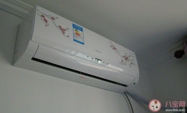 女孩租房開2小時(shí)空調(diào)用完100元電費(fèi) 空調(diào)如何掏空租房者錢包的