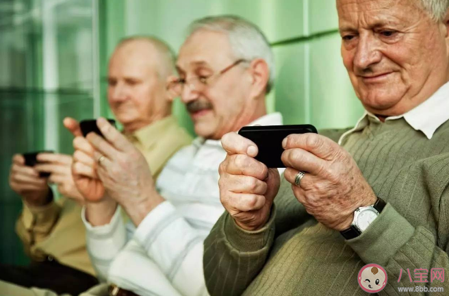 社交少會讓腦子變小嗎 老年交友圈少是社交能力下降了嗎 社交少會讓腦子變小嗎 老年交友圈少是社交能力下降了嗎