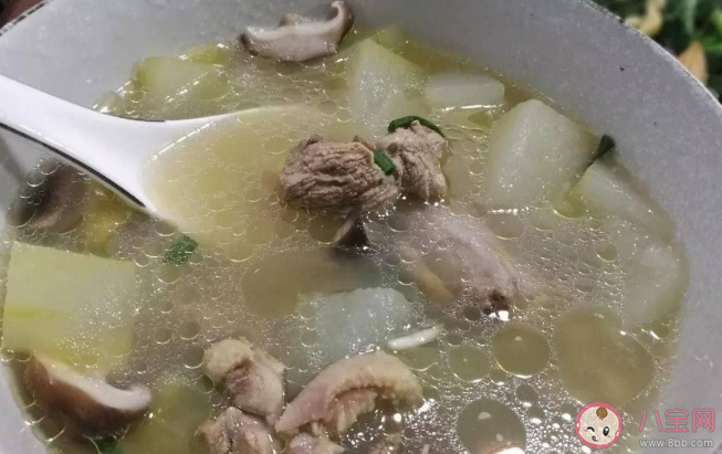 鴨肉搭配什么食物效果最佳 哪些人不適合吃鴨肉