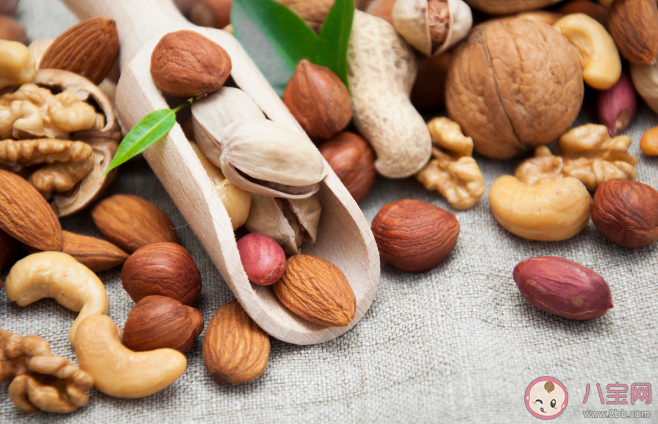 每天吃堅(jiān)果能預(yù)防抑郁嗎 堅(jiān)果為什么能抗抑郁