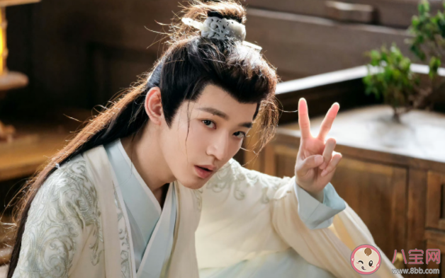 《長(zhǎng)相思》為什么奶奶一定要涂山璟當(dāng)族長(zhǎng) 涂山璟配得上小夭嗎