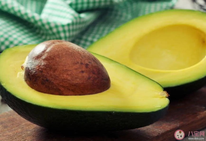 減肥能吃牛油果嗎 牛油果一天最多吃幾個