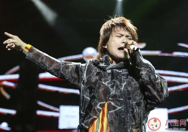 伍佰說(shuō)你們25歲為什么會(huì)聽(tīng)我的歌 25歲的人有哪些痛苦 伍佰說(shuō)你們25歲為什么會(huì)聽(tīng)我的歌 25歲的人有哪些痛苦