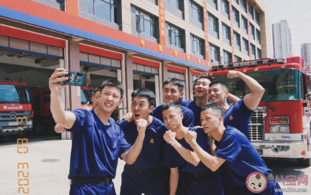 《他從火光中走來》好看嗎 《他從火光中走來》評價怎么樣