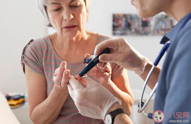 不同年齡患上糖尿病壽命會減多少 糖尿病有并發癥怎么辦