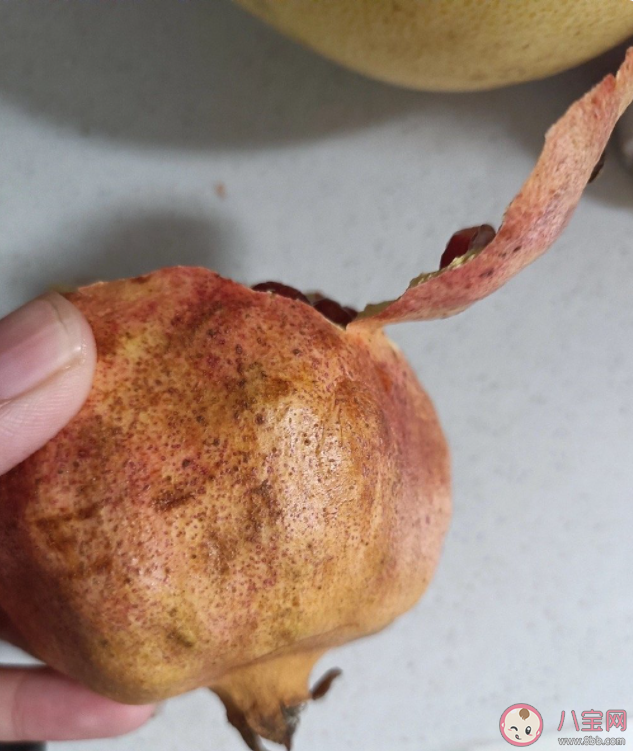 石榴放干了后會更好吃嗎 石榴吃了有什么好處 石榴放干了后會更好吃嗎 石榴吃了有什么好處