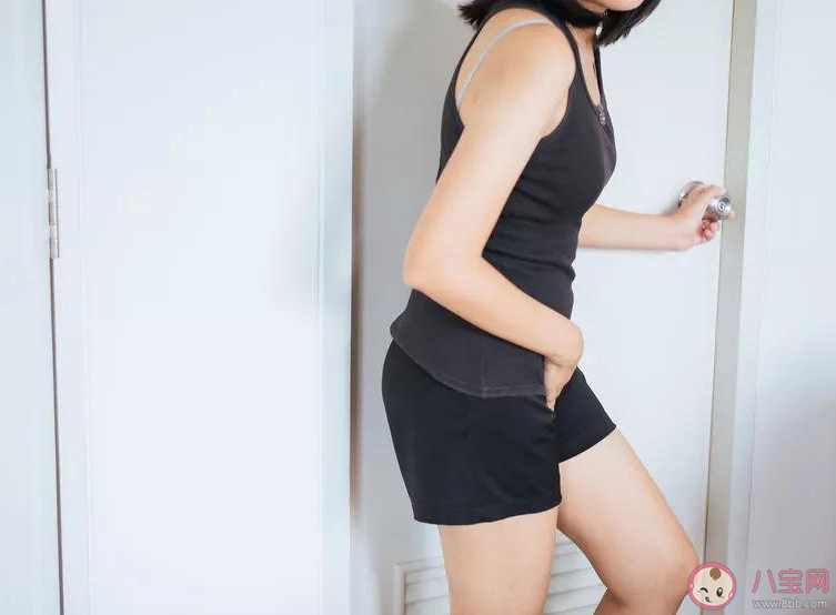 女性總是想小便是怎么回事 腰酸會(huì)導(dǎo)致小便頻繁嗎 女性總是想小便是怎么回事 腰酸會(huì)導(dǎo)致小便頻繁嗎