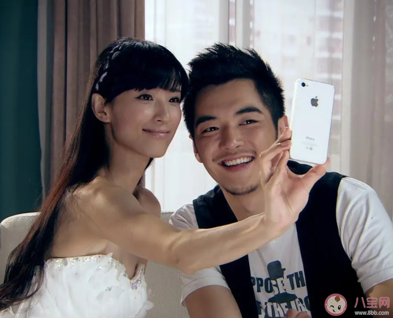 我猜你也想靠近吧是什么歌 《靠近》歌詞歌曲介紹