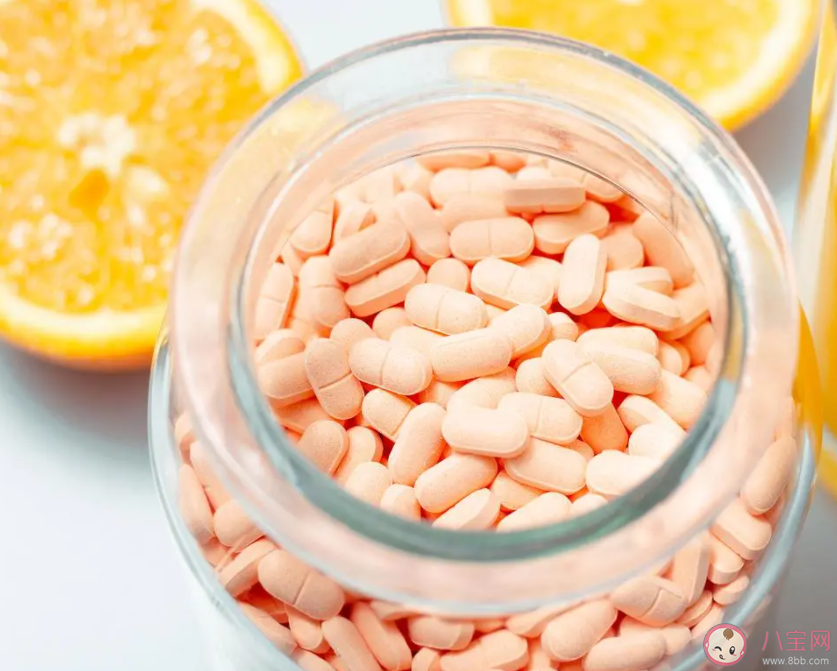 各種維生素不足和過量都有啥表現 維生素應該怎樣補充 各種維生素不足和過量都有啥表現 維生素應該怎樣補充