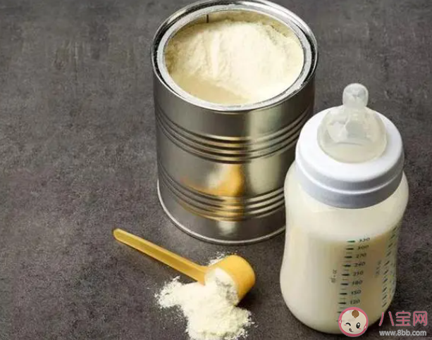 1歲以后還要喝配方奶嗎 配方奶寶寶什么時候停喝 1歲以后還要喝配方奶嗎 配方奶寶寶什么時候停喝