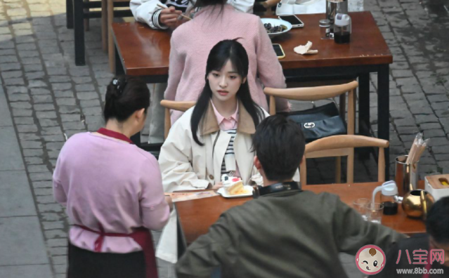 《失笑》是根據(jù)什么小說改編的 《失笑》劇情講的是什么