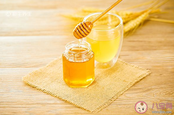 小孩吃蜂蜜可有效止咳嗎 蜂蜜為什么可以緩解咳嗽 小孩吃蜂蜜可有效止咳嗎 蜂蜜為什么可以緩解咳嗽