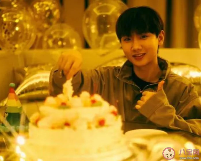 多喜歡你從來不會說多在乎你到底懂不懂是什么歌 《愛丫愛丫》歌詞歌曲介紹