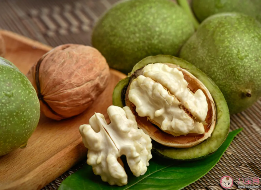 研究證實(shí)吃核桃能長(zhǎng)壽是真的 核桃吃了對(duì)身體有什么好處