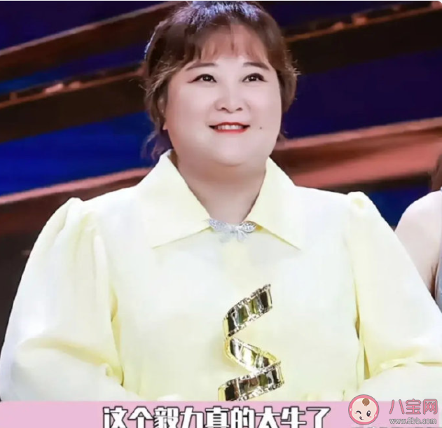 醫(yī)生談賈玲整容式暴瘦說(shuō)了什么 減肥一個(gè)月不要瘦超過(guò)10斤嗎