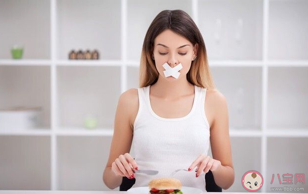 女生減肥過快有可能導致閉經嗎 不吃碳水可導致脂肪肝嗎