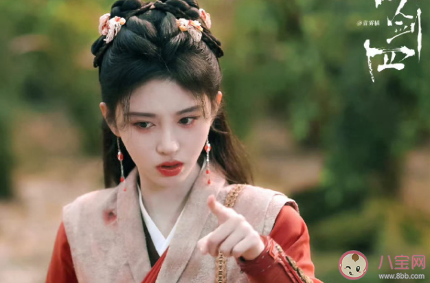 《仙劍四》韓菱紗為什么經常頭暈 韓菱紗接近云天河的目的是什么