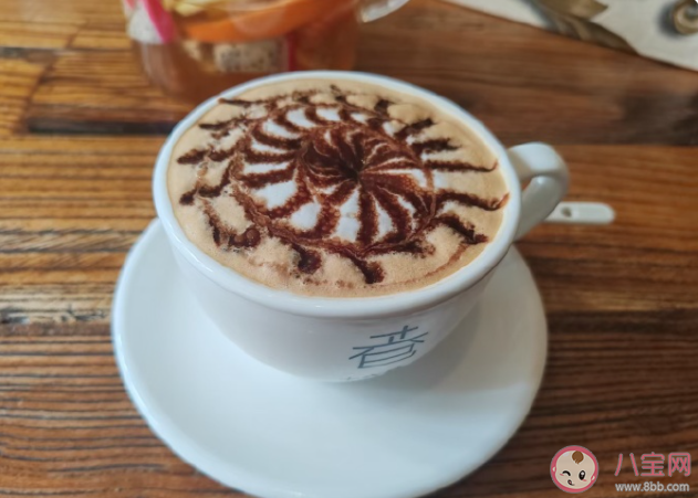 短劇爆款編劇月入可超10萬 短劇為什么那么火