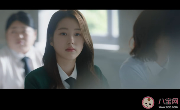 韓劇《金字塔游戲》白夏凜的身世是怎樣的 白夏凜為什么恨明子恩