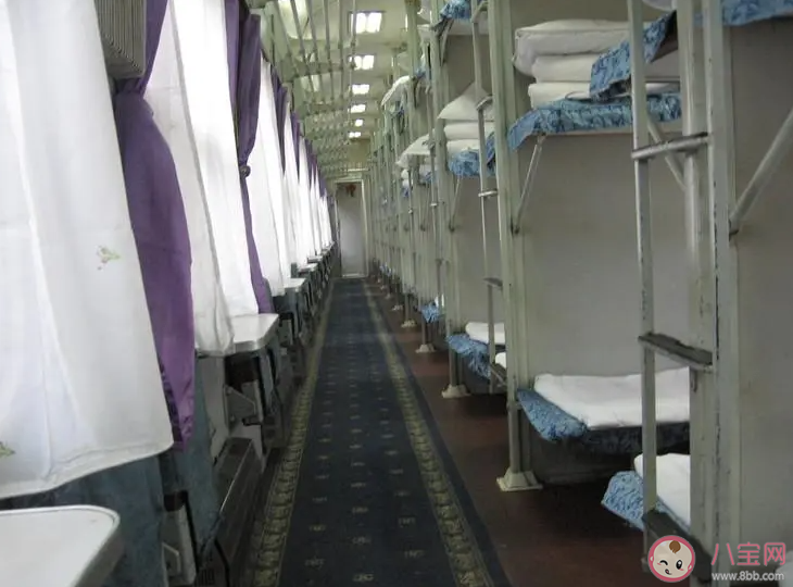 火車臥鋪上中下怎么選擇 坐火車有哪些注意事項(xiàng) 火車臥鋪上中下怎么選擇 坐火車有哪些注意事項(xiàng)