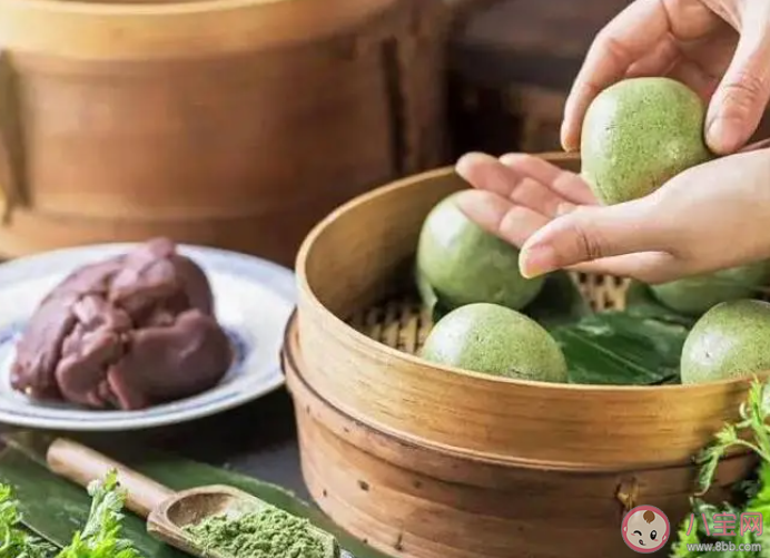 清明節(jié)氣的傳統(tǒng)美食青團(tuán)通常用以下哪種植物制作 螞蟻莊園4月4日答案 清明節(jié)氣的傳統(tǒng)美食青團(tuán)通常用以下哪種植物制作 螞蟻莊園4月4日答案